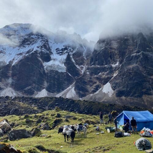 Dagala Thousand Lakes Trek